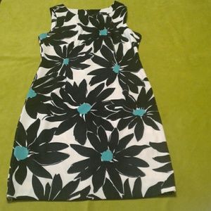 NWOT Ronnie Nicole dress
